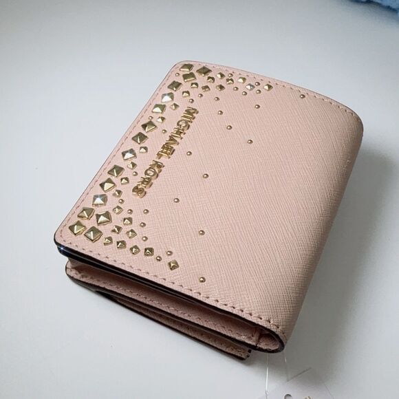 Michael Kors MK Giftables Studed Flap Leather Card Holder Wallet Ballet Pink NWT - Picture 6 of 12